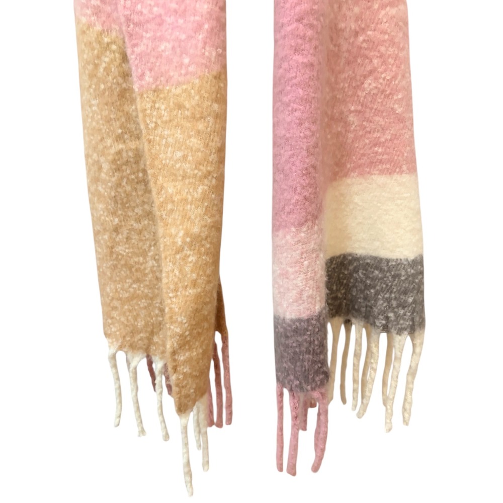 NEW Pink Tan Colorblock Oversized Blanket Scarf with Fringe OS Accessory - Picture 6 of 6